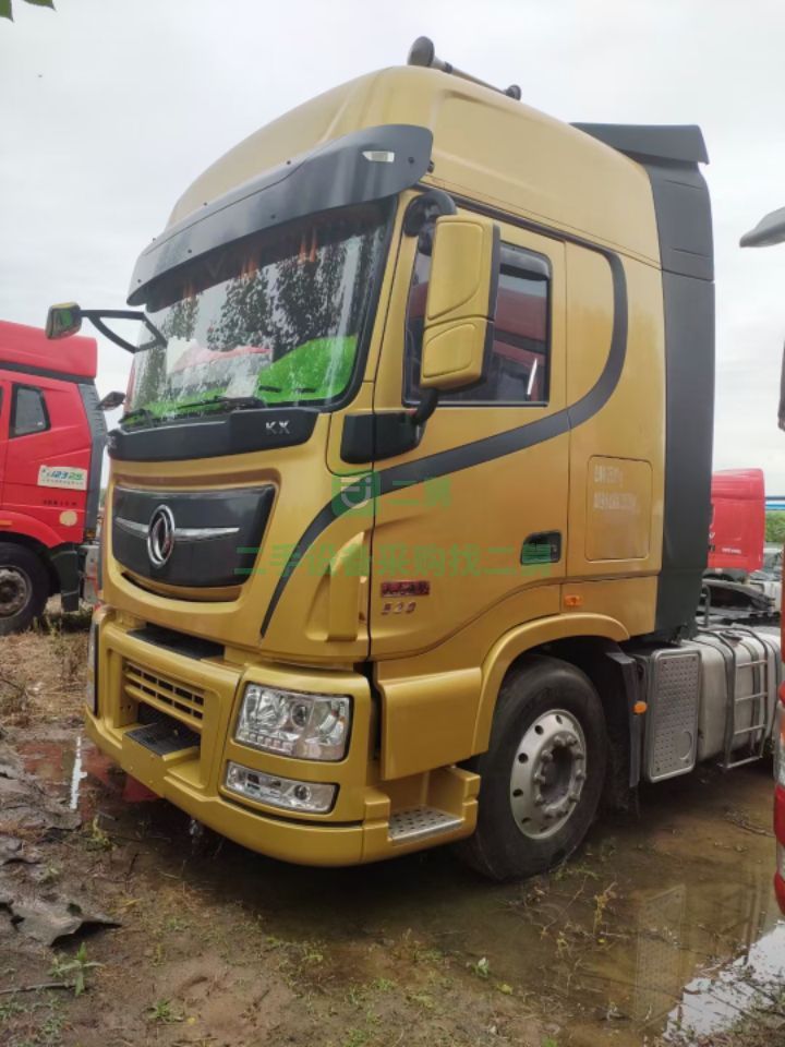出售21年的解放牽引車，0首付，支持分期