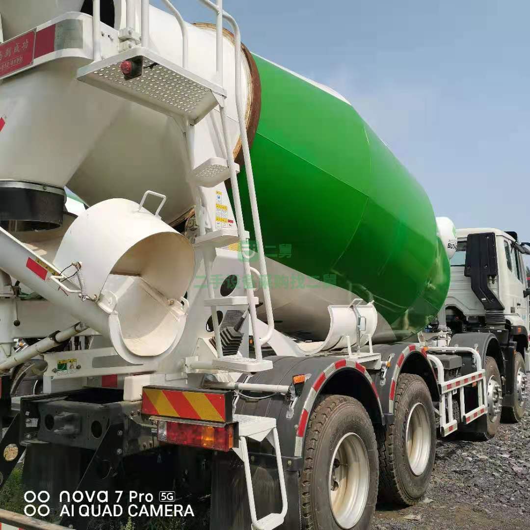 出售庫存浩瀚輕量化10方罐攪拌車，國五 德國曼發動機