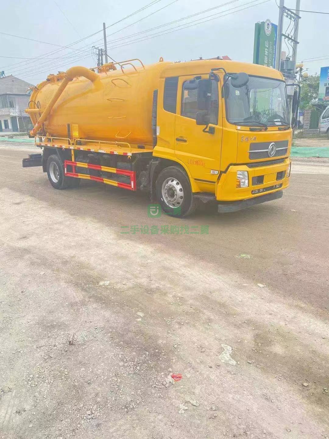 出售新到一臺精品國五全手續16方吸污車，工程黃