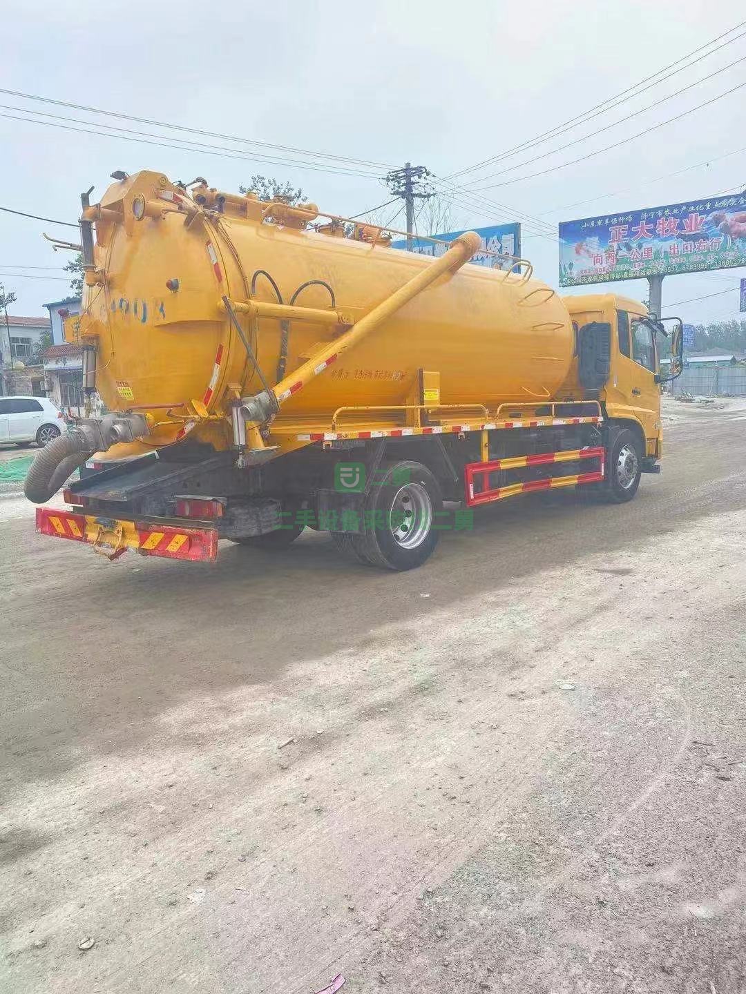 出售新到一臺精品國五全手續16方吸污車，工程黃