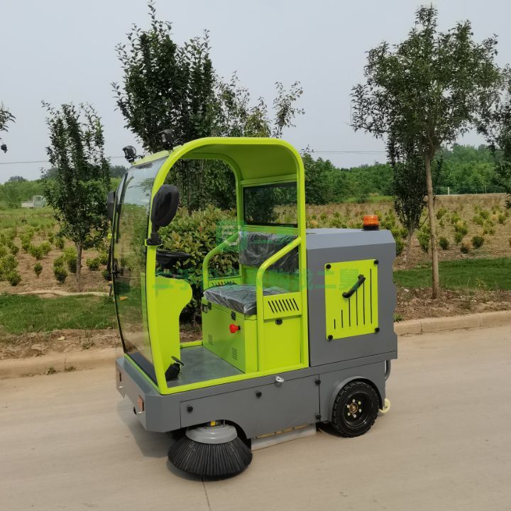 山東出售二手九成新的九鼎萊特電動三輪掃地車