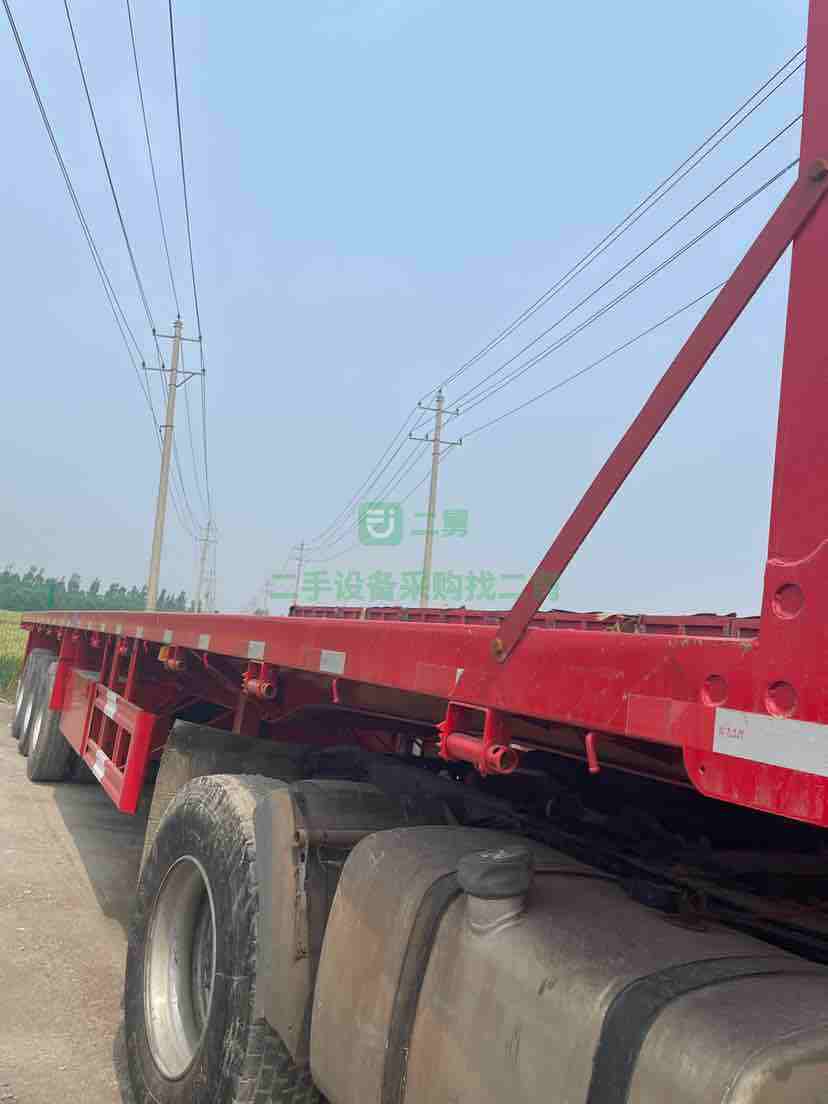 出售21年的13米純直板半掛車，隨時可以過戶提檔