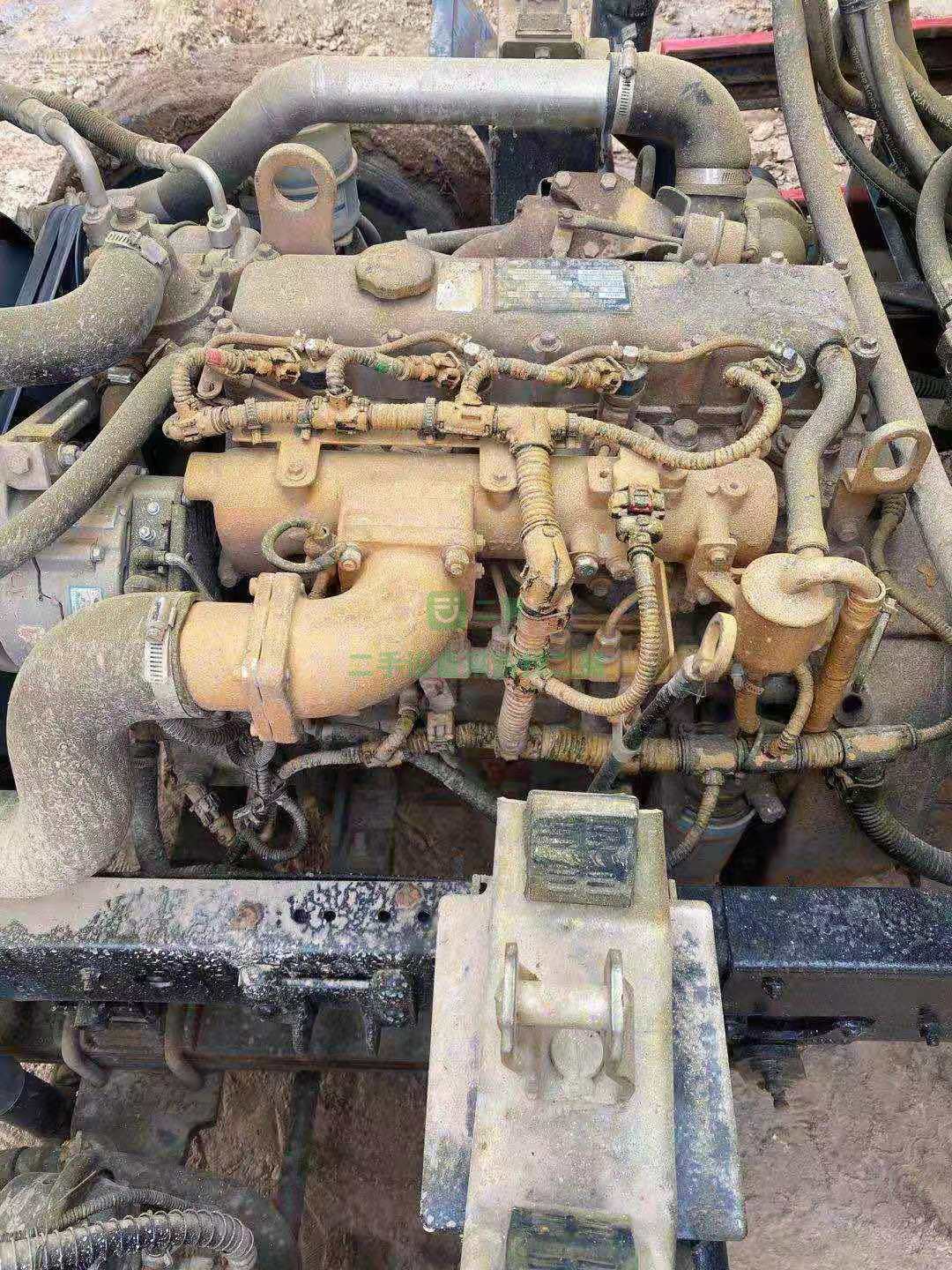 新到一臺4+2藍牌清洗吸污車，18年4月剛審完車買完保險