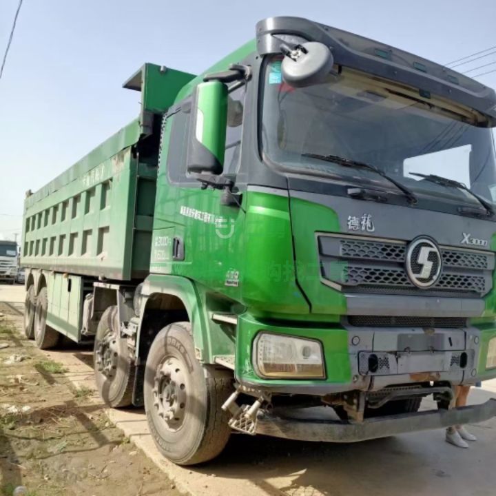 出售19年德龍X3000車長8米2自卸車，手續齊全包提檔過戶