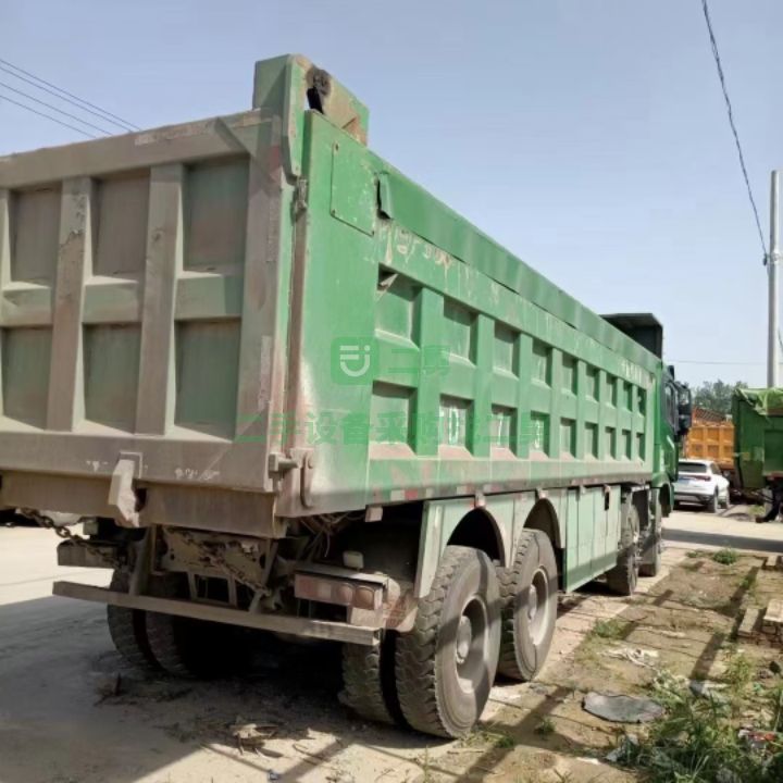 出售19年德龍X3000車長8米2自卸車，手續齊全包提檔過戶