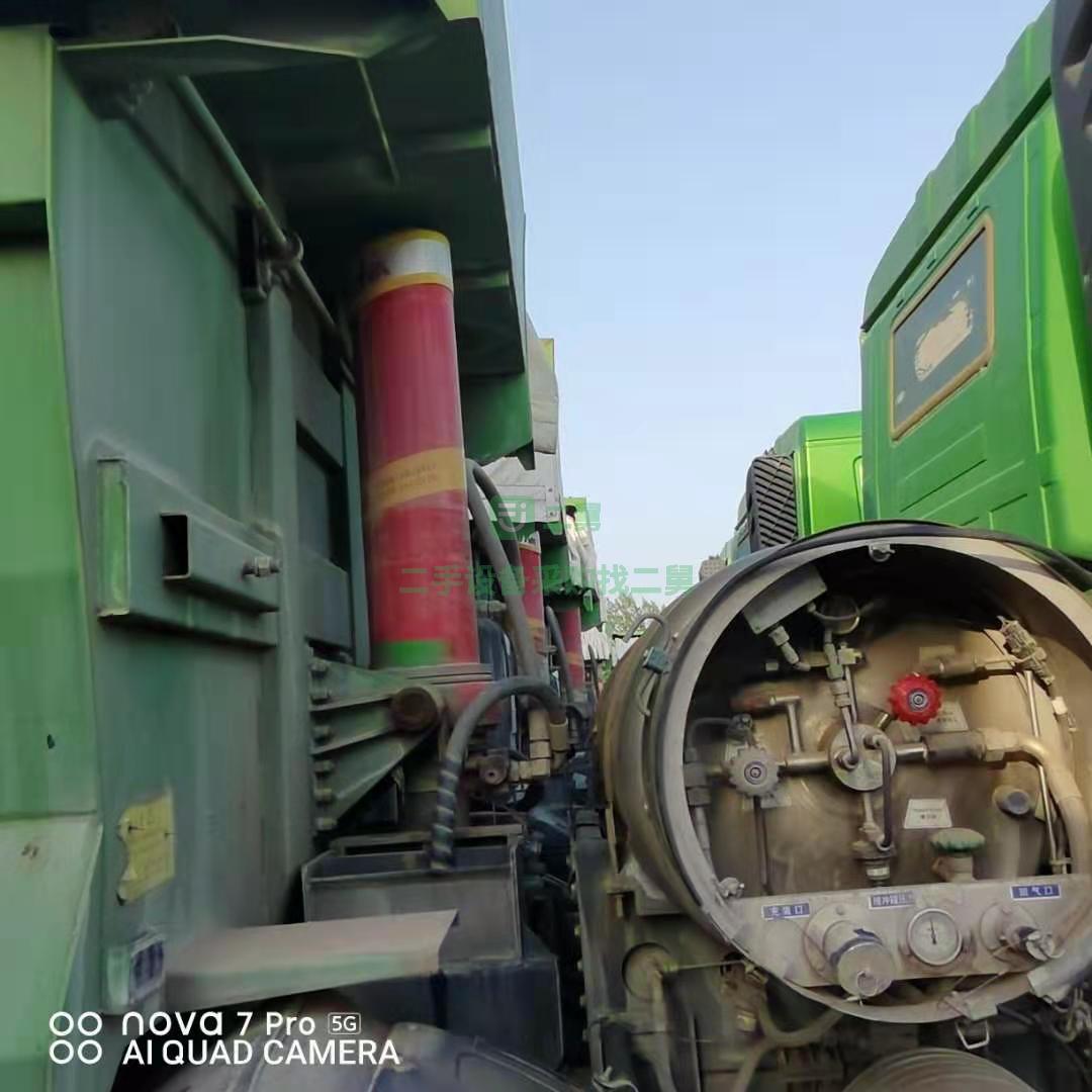 出售一臺19年國五聯合LNG 燒氣車自卸車，法規版5.6米