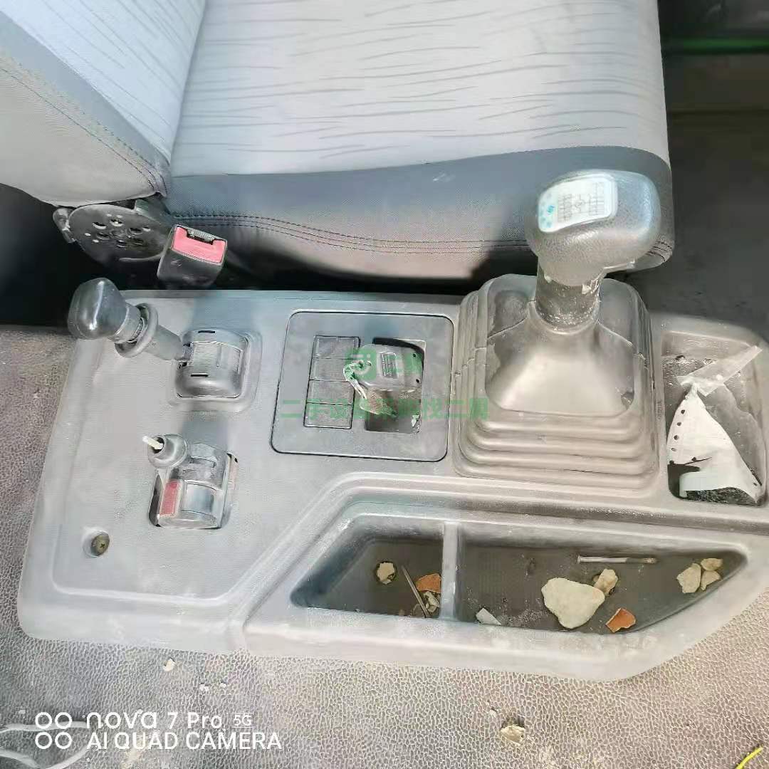 出售一臺19年國五聯合LNG 燒氣車自卸車，法規版5.6米