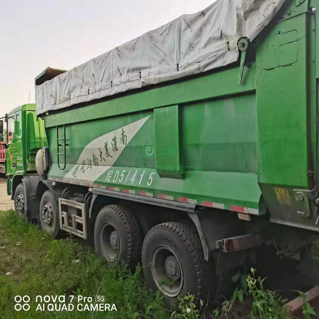 出售一臺19年國五聯合LNG 燒氣車自卸車，法規版5.6米