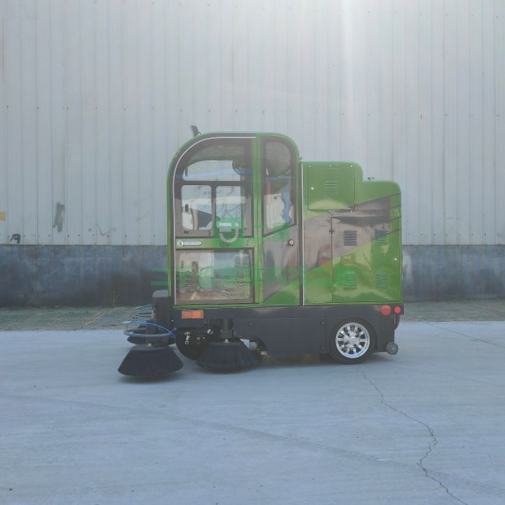 電動(dòng)掃地車(chē)清掃車(chē)