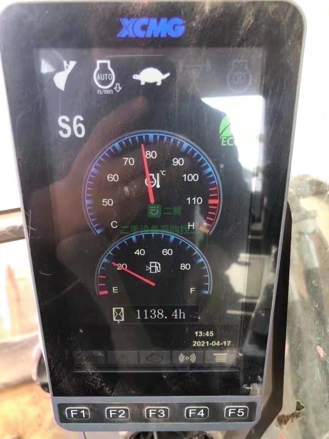 出售一臺(tái)16年7000小時(shí)挖掘機(jī)，價(jià)格美麗