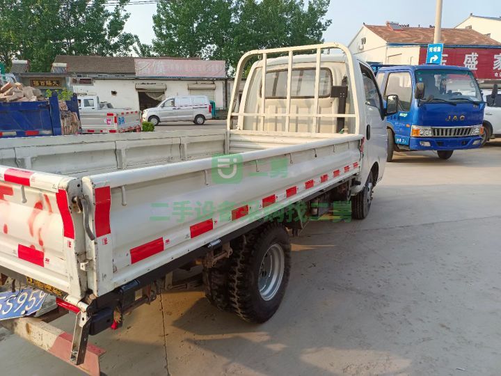 山東出售二手的八成新的江淮康玲藍(lán)牌貨車