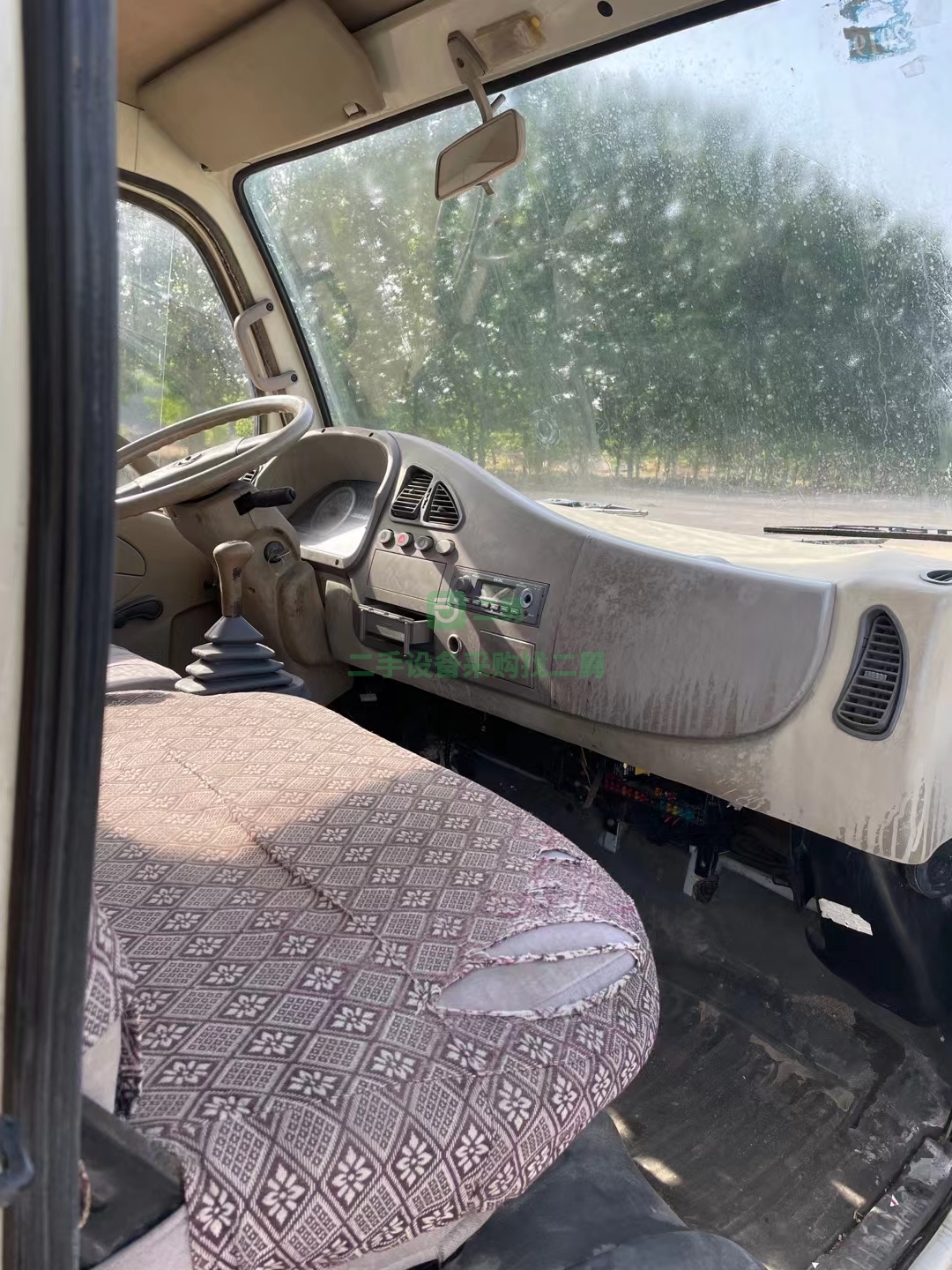 處理一臺二手東風福瑞卡，5立方灑水車