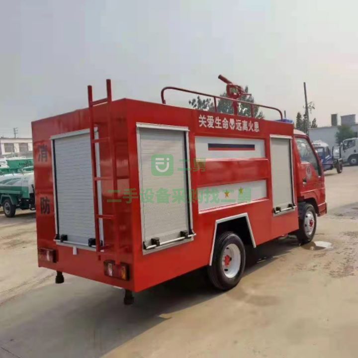 出售一臺福田五立方民用消防車