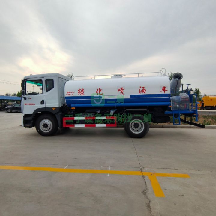 出售國六東風多利卡D9大型霧炮灑水車