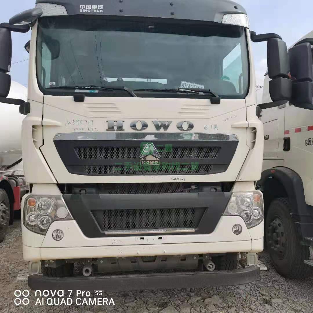 出售一臺21年豪沃TX攪拌車濰柴發動機，400馬力