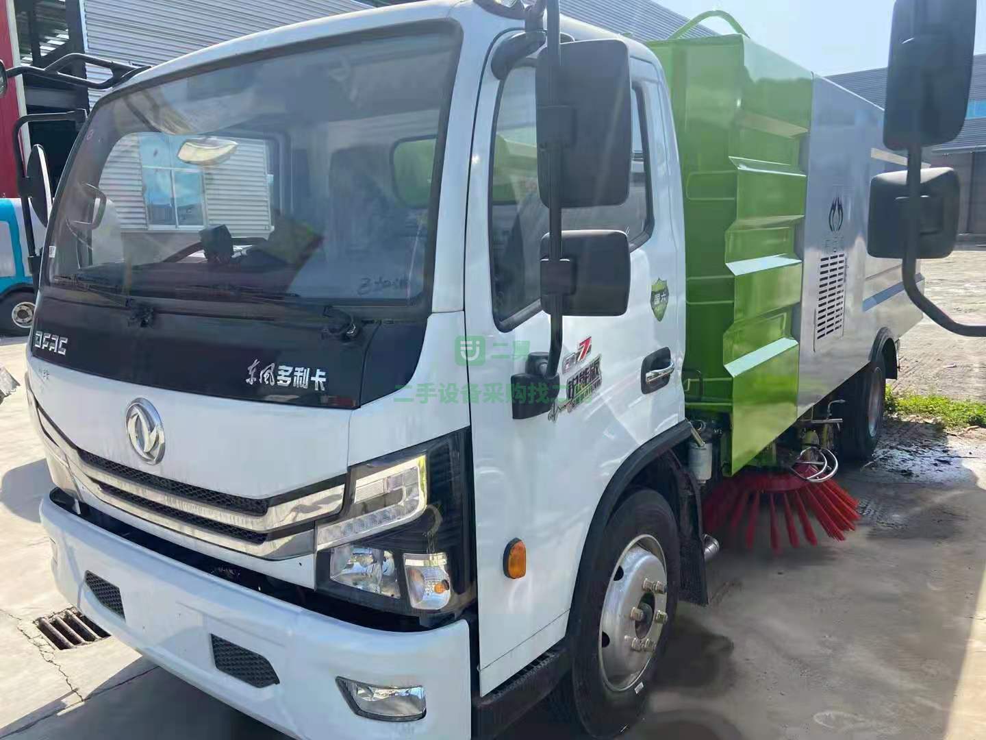 出售一臺二手清掃車二手價格新車品質