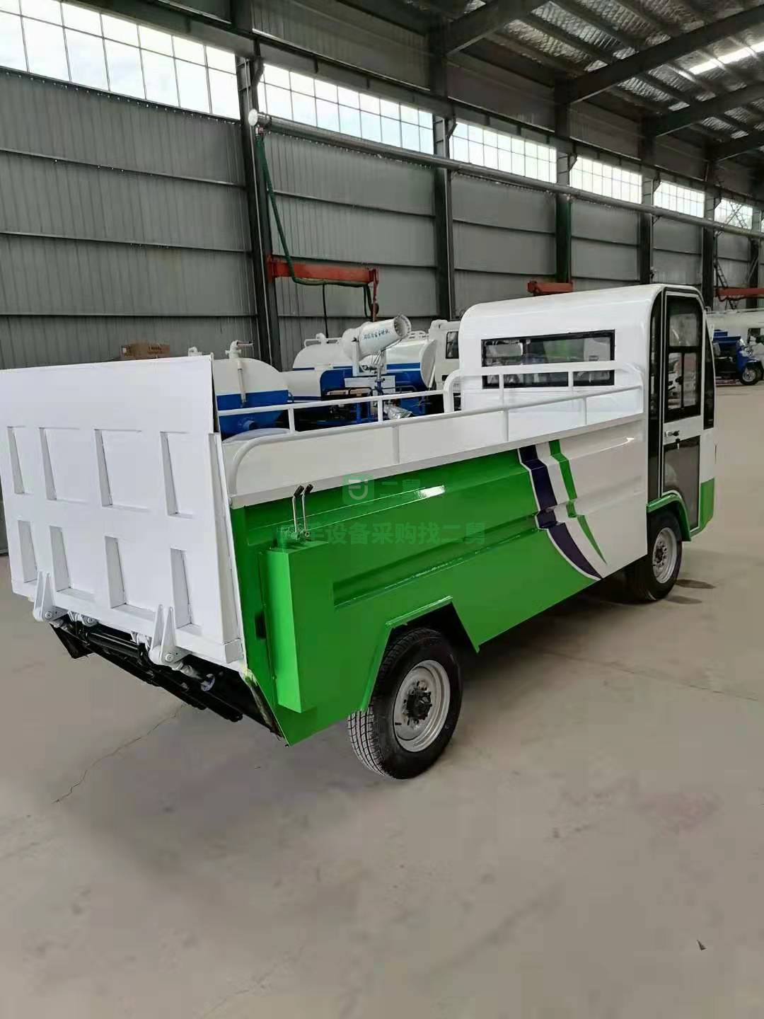 出售電動(dòng)四輪八桶垃圾運(yùn)輸車30公里左右