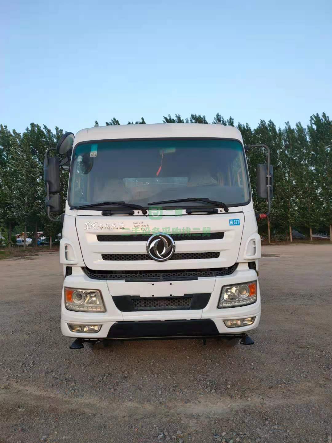 出售東風(fēng)底盤12方灑水車