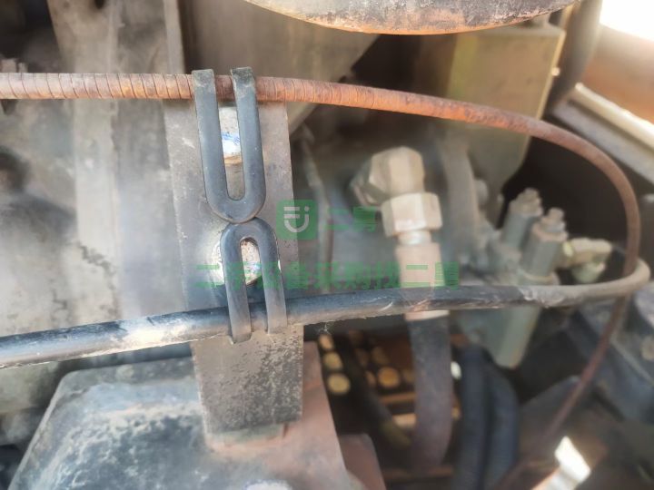 出售16年的三一重工60挖掘機