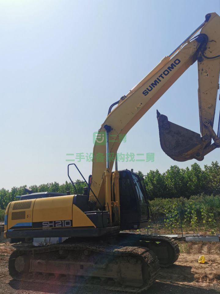河北出售二手九成新的住友挖掘機210-6