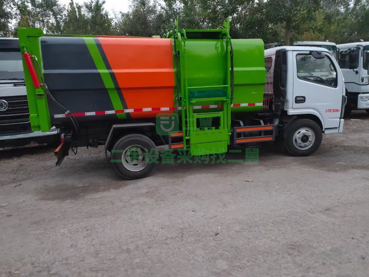 出售東風國六側裝壓縮垃圾車液壓后門