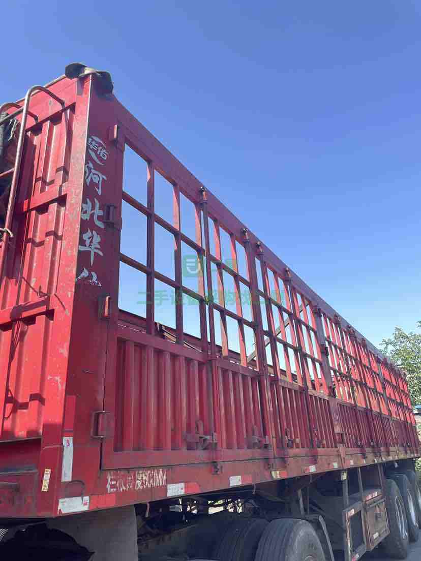出售17年的河北華佑11.5花欄半掛車