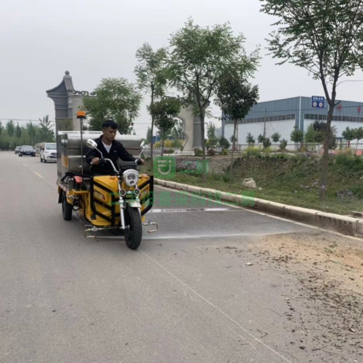 出售21年的純電動(dòng)高壓清洗車