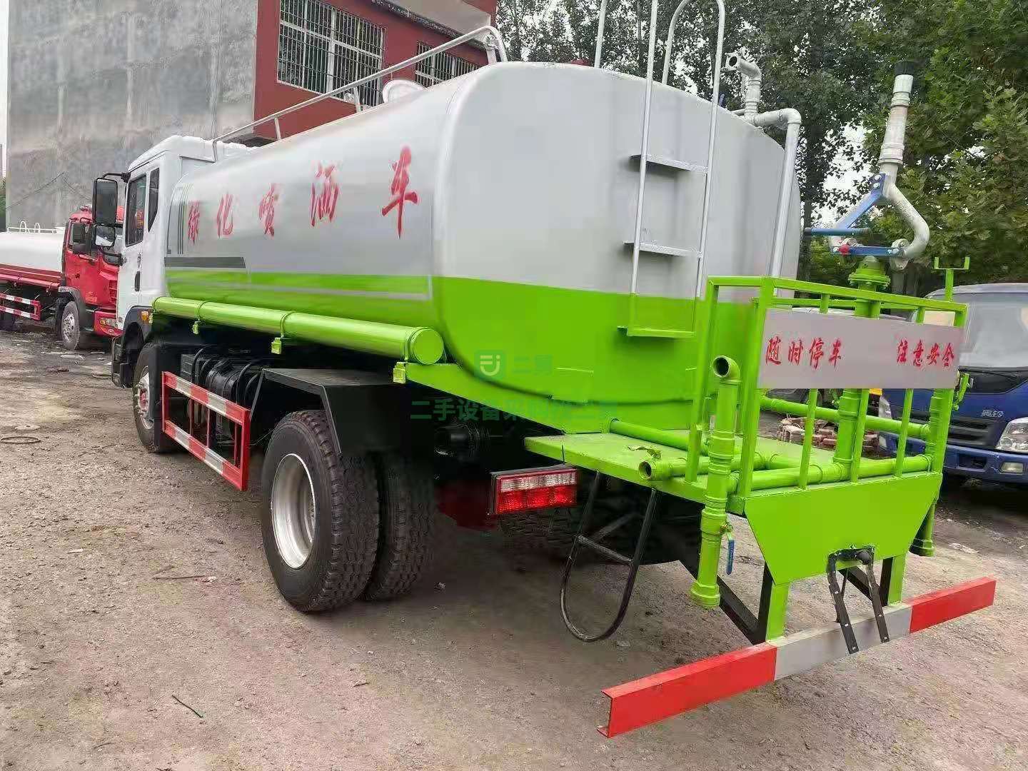 出售東風多利卡D912方-15方灑水車 12方配置