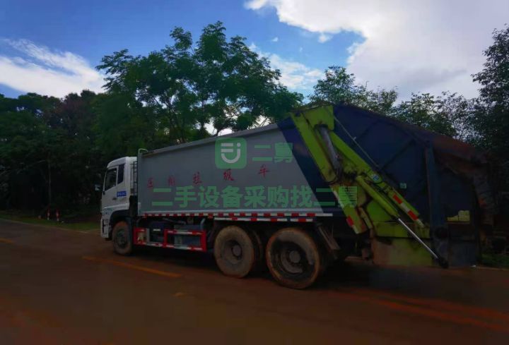 出售東風天龍后八輪20立方壓縮垃圾車康明斯270馬力買到賺到