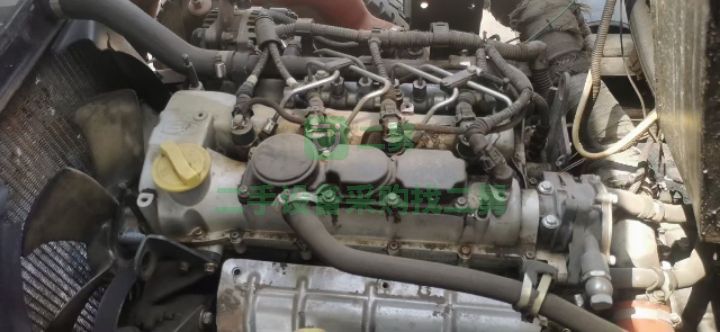 出售二手九成新的凱馬5方后掛桶藍牌壓縮垃圾車