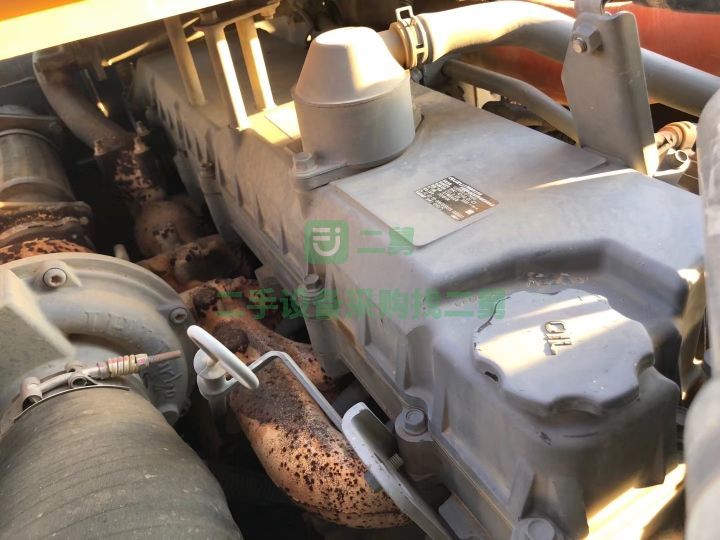 出售二手九成新的徐工370D準新車挖掘機
