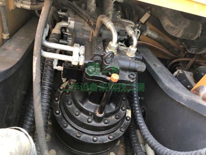 出售二手九成新的徐工370D準新車挖掘機