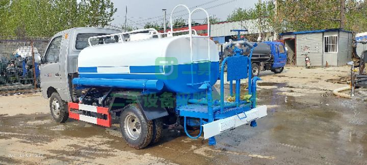 出售全國可上藍牌汽油版黑豹3方灑水車