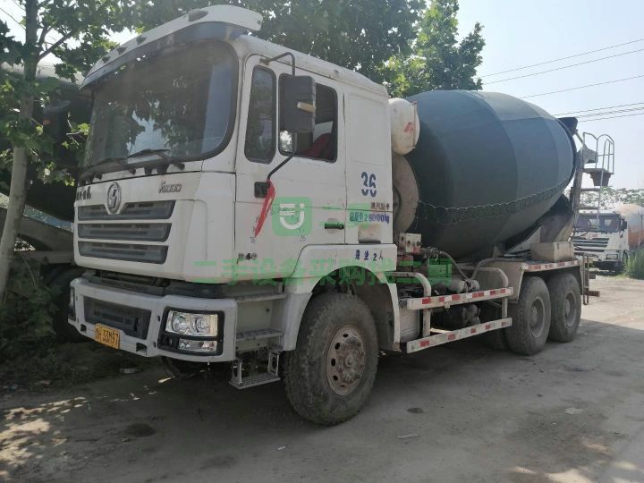 出售16年國四德龍大12方攪拌罐車全手續