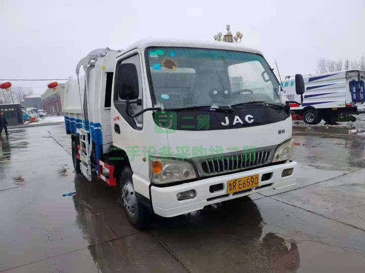 出租二手九成新的江淮10立方掛桶垃圾車