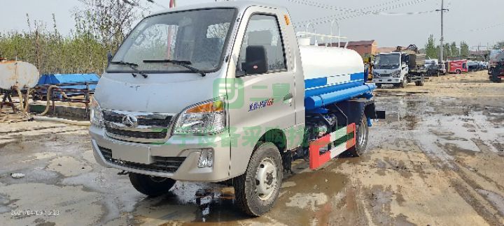 出售全國可上藍牌汽油版黑豹3方灑水車