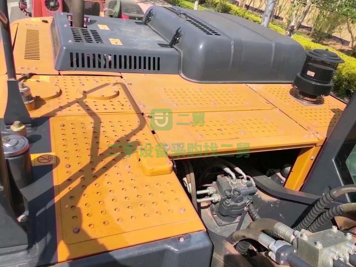 出售二手九成新的徐工370挖掘機(jī)，車(chē)況性能免檢，分期全款都可以