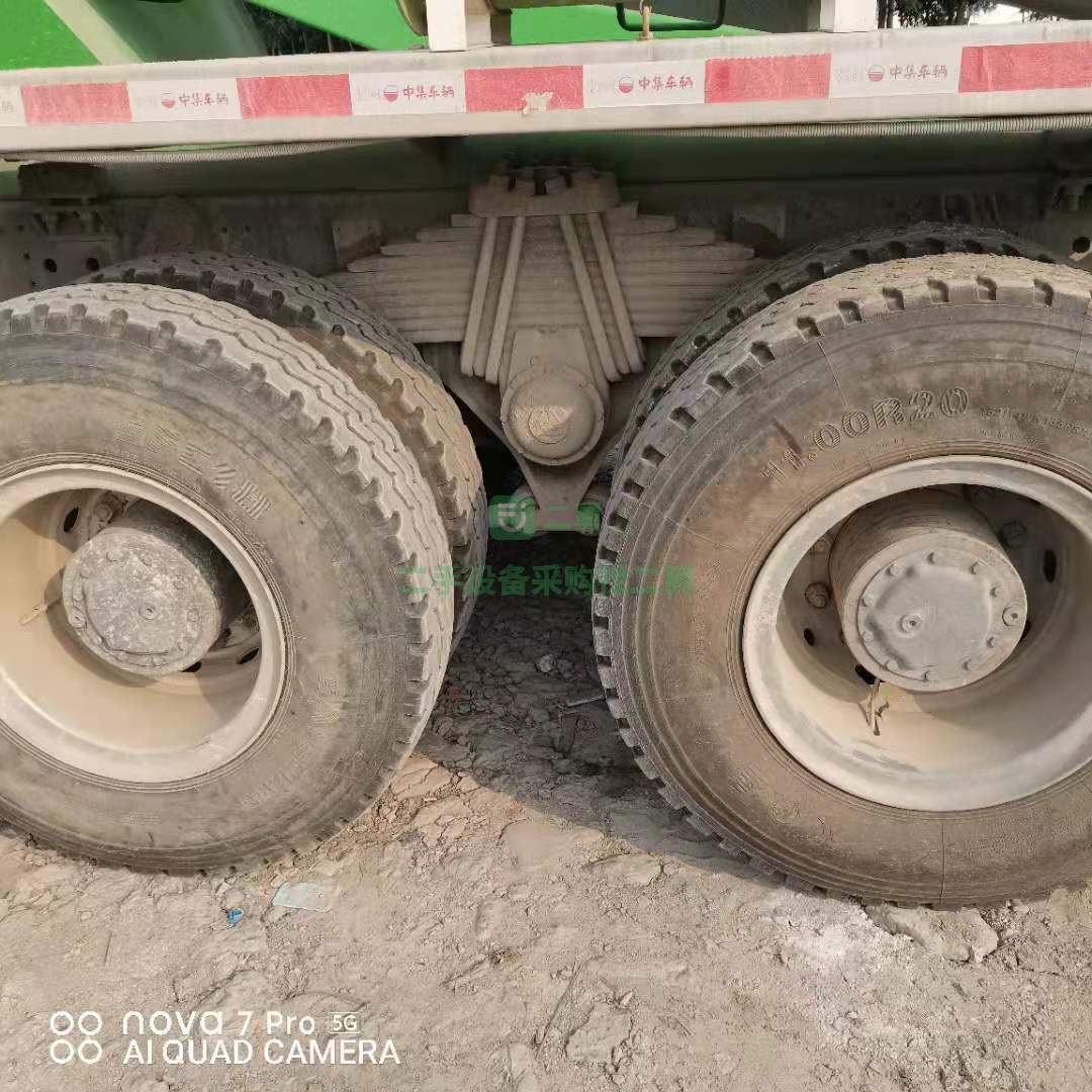 出售一臺20年8月豪沃輕量化攪拌車，TX 340馬力