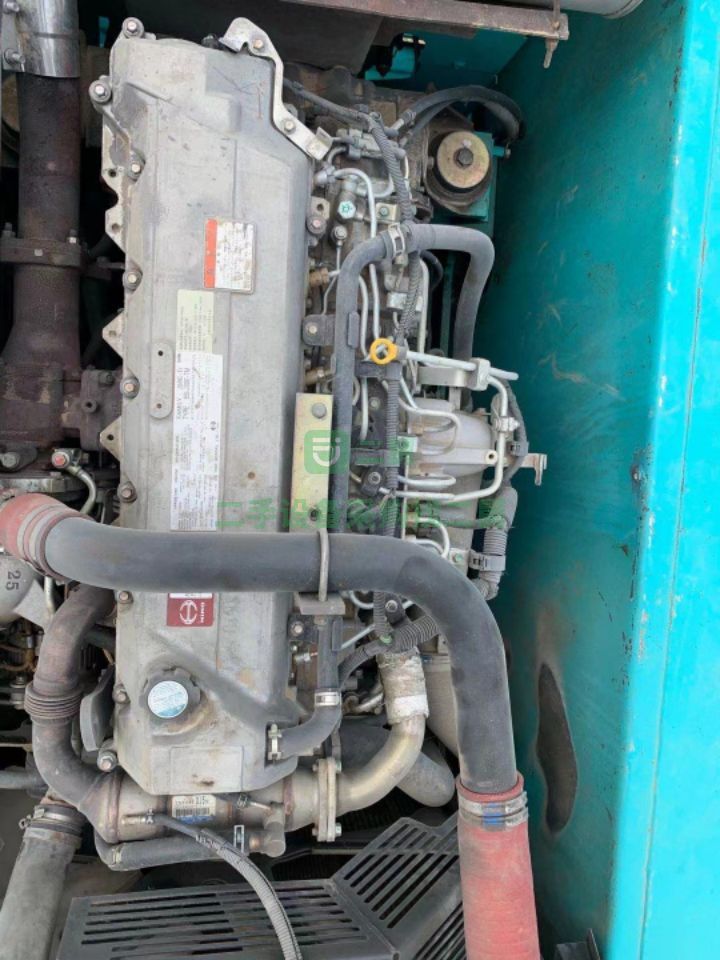 出售二手15年的神鋼350超8挖掘機