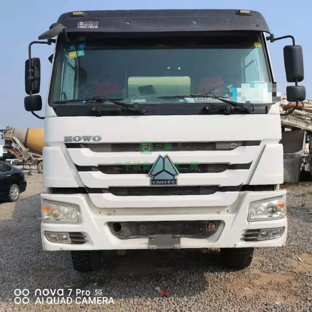 出售一臺18年國五豪沃攪拌車，中聯，340馬力
