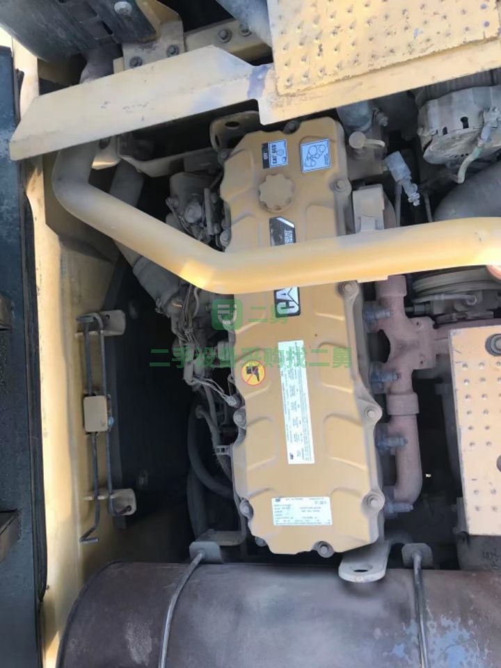 出售18年報關土方車卡特336挖掘機，，全車原版原漆，原車四輪一帶帶卡特標