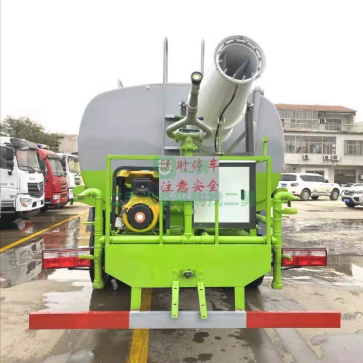 出售21年的東風D9/12立方灑水車
