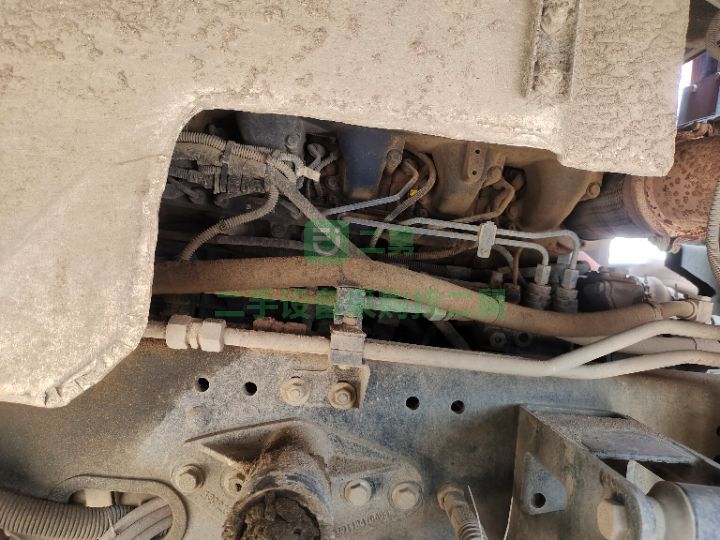 出售二手九成新的德龍X3000大箱8.6米自卸車