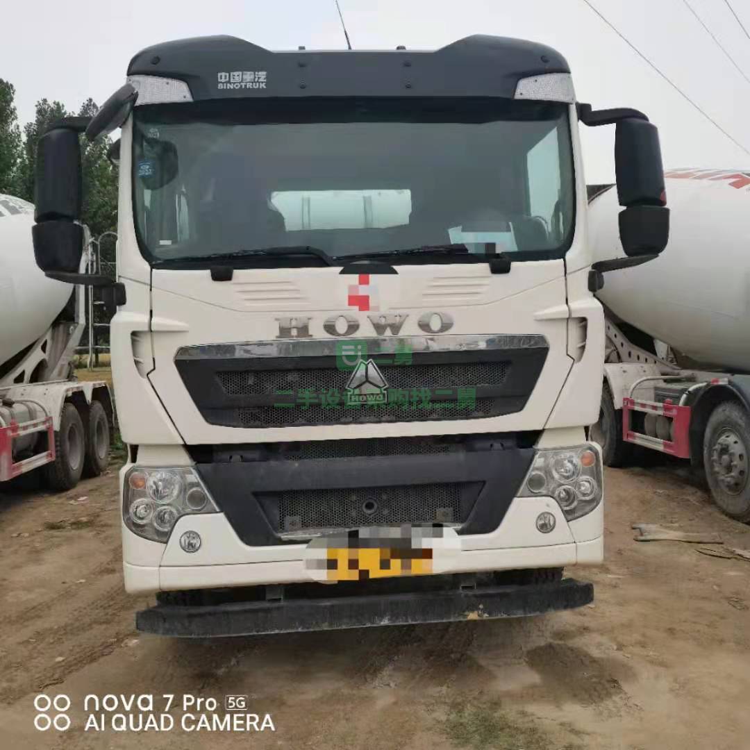 出售一臺20年豪沃輕量化大12方攪拌車，T5G340馬力