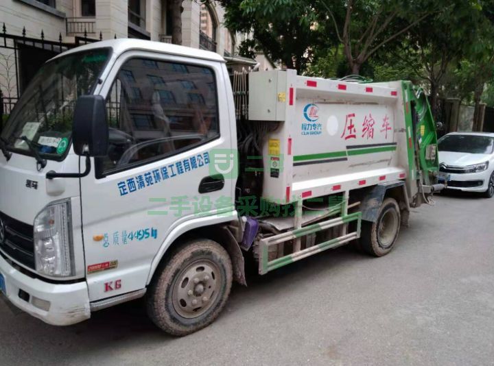 出售19年的藍牌凱馬濰柴動力4方壓縮垃圾車