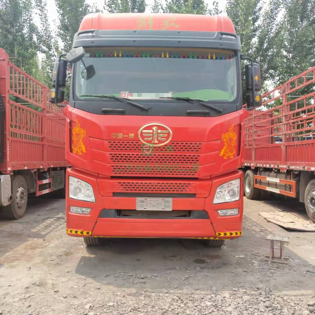 出售一臺19年JH6馬力460全車九成新貨車  錫柴發動機