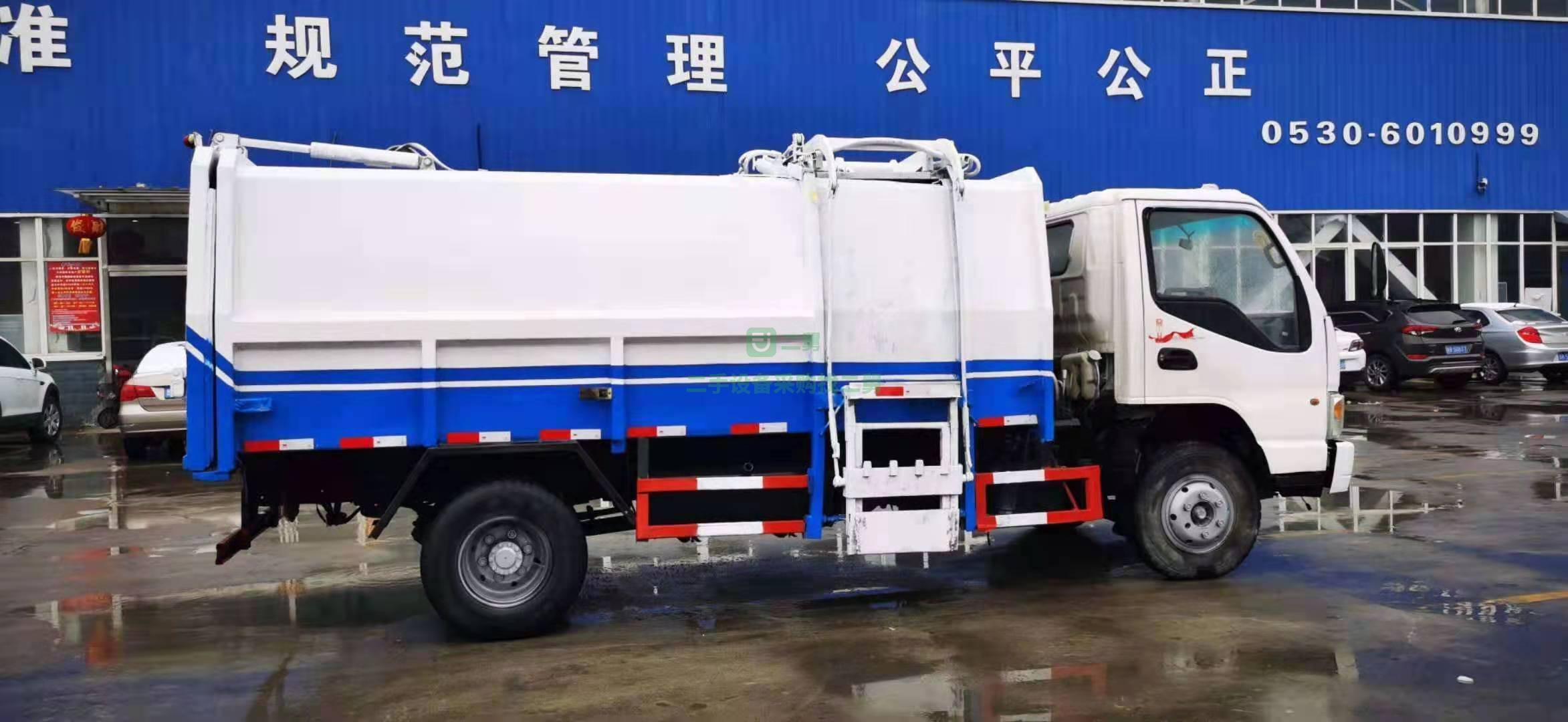 出售2015年5月國四江淮掛桶垃圾車