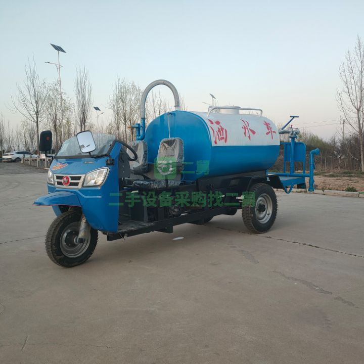 出售五征兩立方18馬力常柴柴油機兩立方灑水車加裝自吸