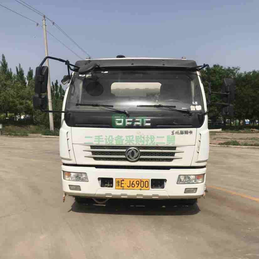 出售二手九成新的東風多利卡8立方洗掃車