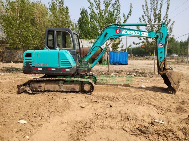 河北出售二手八成新的神鋼60挖掘機